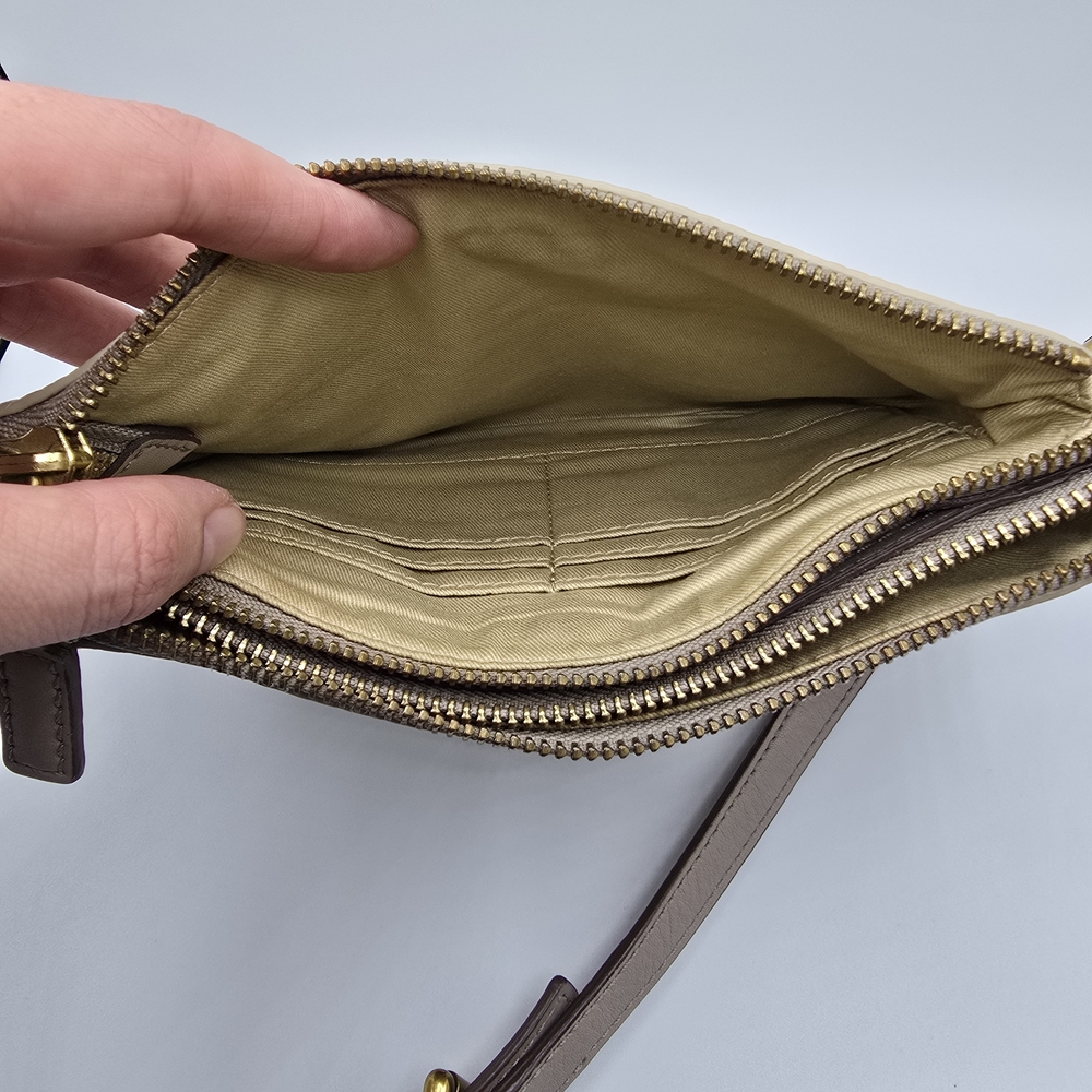 Fossil Morgan Small Crossbody Bag Purse Cream Pebbled Leather ZB5720 - Picture 8 of 16